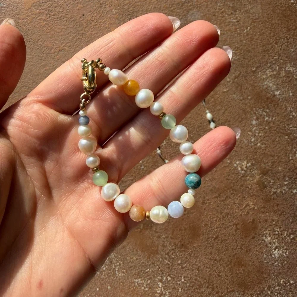 Beautiful handmade beaded pearl pastel necklace / bracelets set